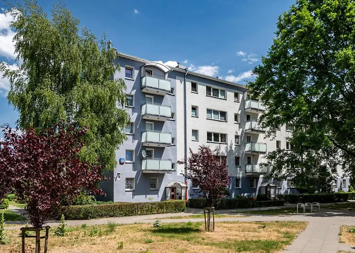 Kasprowicza - Bielany, Sun & Snow وارسو